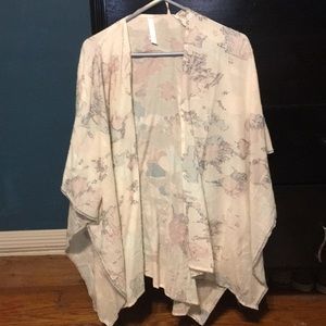 Urban outfitter kimono, one size